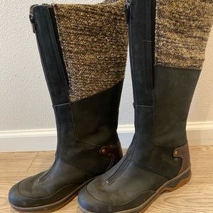 Merrell Black and Tan Winter Boots